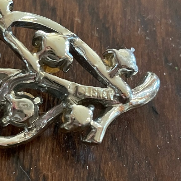 Vintage LISNER crystal silver tone metal leaves/bouquet brooch pin - Picture 4 of 4
